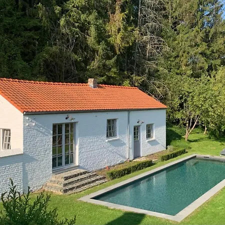 Maison Privative Dans Un Environnement Idyllique *
