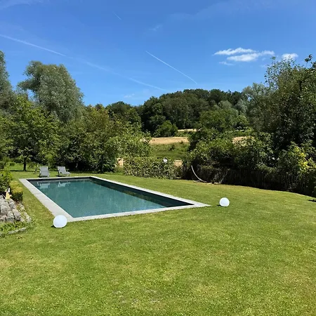 펜션 Maison Privative Dans Un Environnement Idyllique Lasne