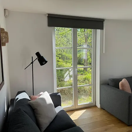 Maison Privative Dans Un Environnement Idyllique 펜션 *