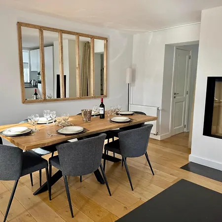 Maison Avec Piscine Dans Un Environnement Idyllique *